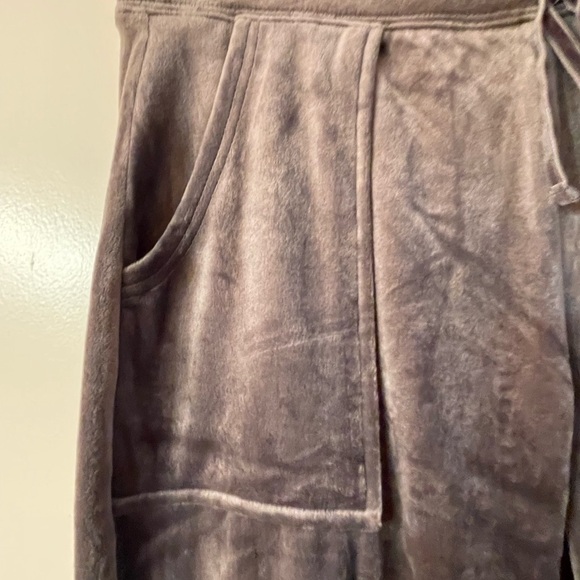 House of Harlow 1960 velour joggers - Picture 3 of 6